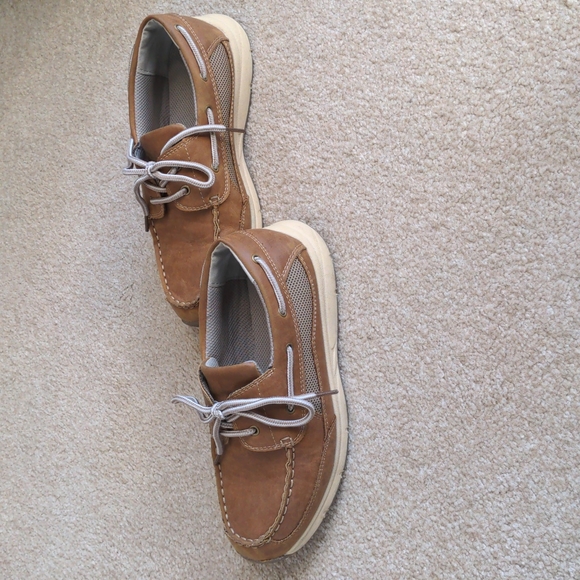 Boys Boat Shoes Size 5 Medium - Picture 3 of 5
